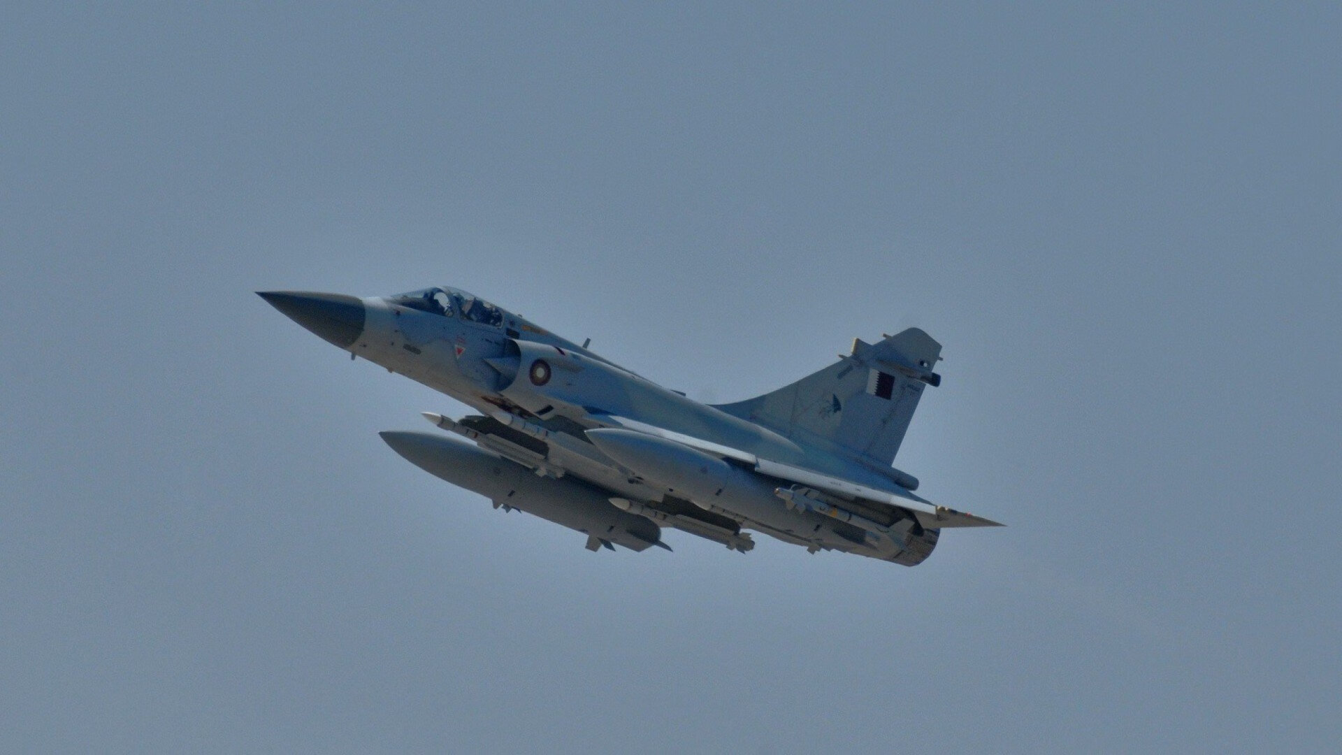 开云官方网站-国际空中飞人特技表演，视觉震撼的极限运动盛典，空中飞人动作