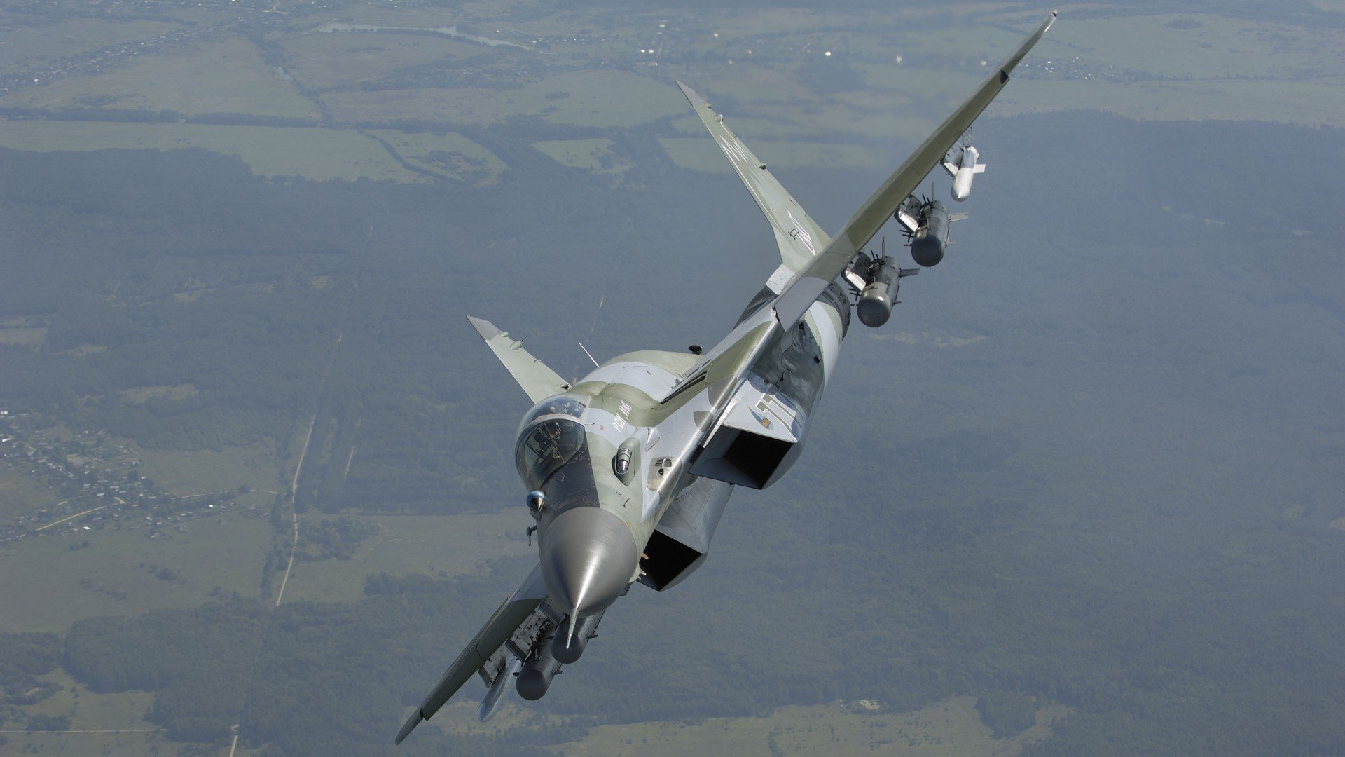 开云官方-瑞士球员用滑雪动作过人，解说员笑出声，瑞典滑雪运动员