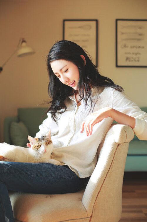 开云体育中国官网-乌干达女篮在国际赛场中实力不断提升，夺冠在望